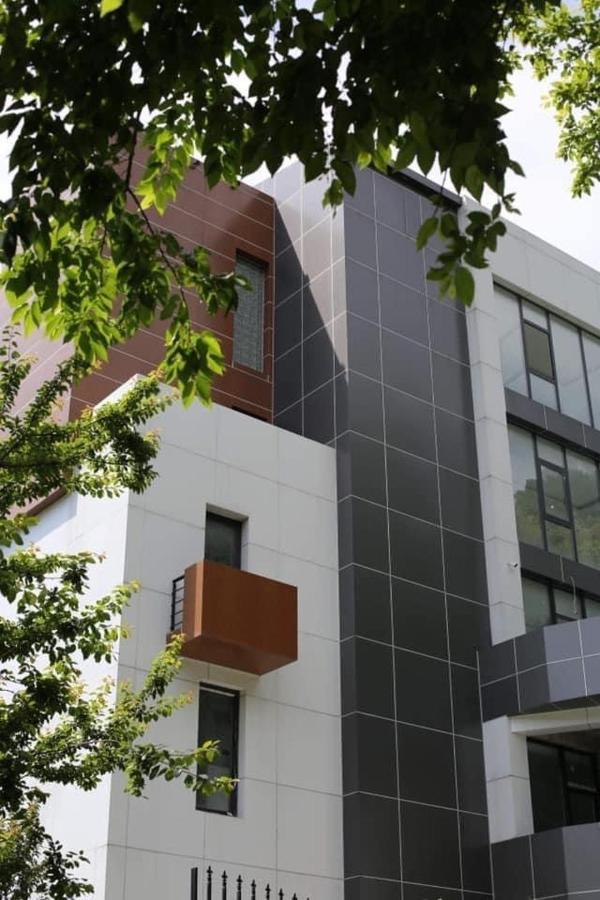 Otakhebi Hotell Sarpi Exteriör bild
