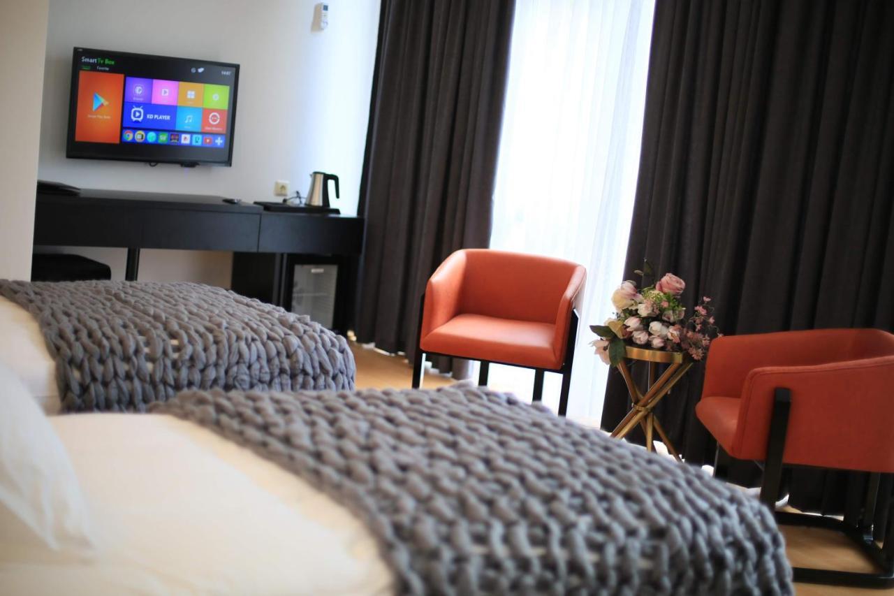 Otakhebi Hotell Sarpi Exteriör bild