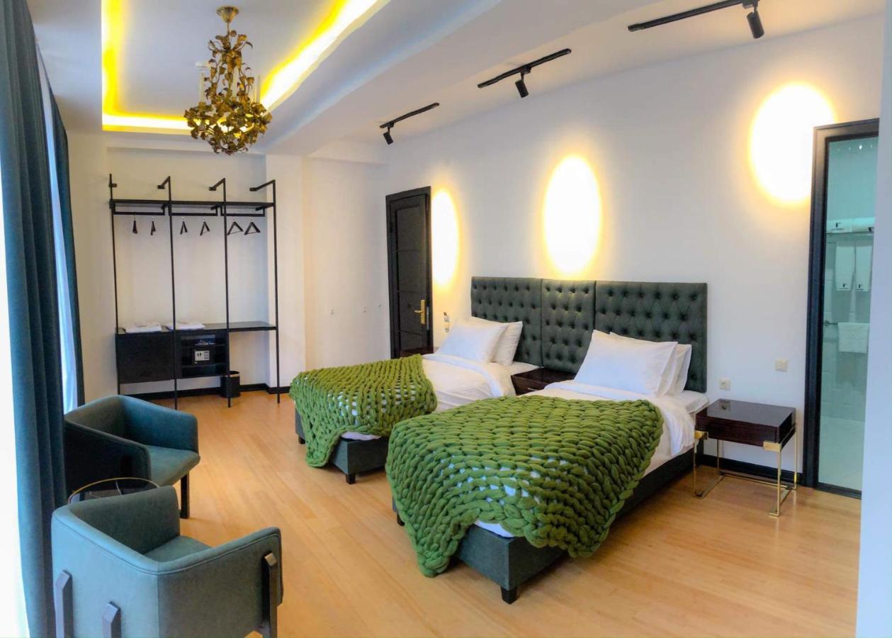 Otakhebi Hotell Sarpi Exteriör bild